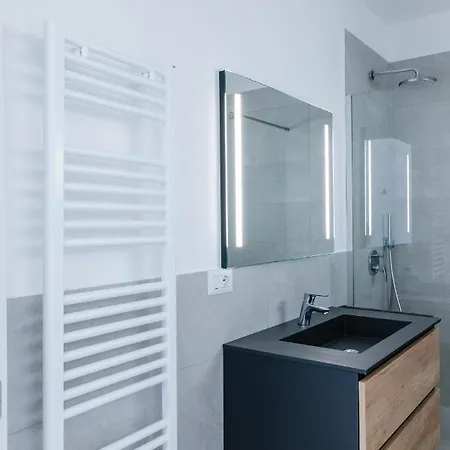 Lakeview Terrace Superior With Pool And Air Conditioning Apartment *
